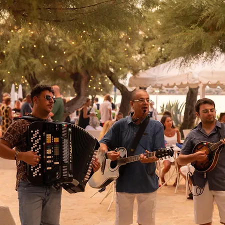 Sierra Silvana Ξενοδοχείο 4*