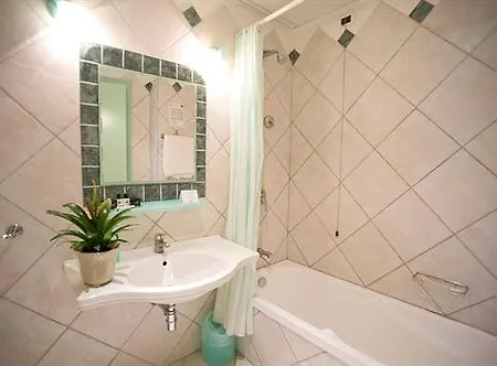 Sierra Silvana Hotel 4*