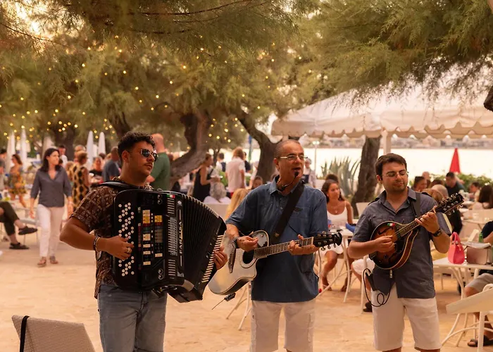 Sierra Silvana ホテル 4*